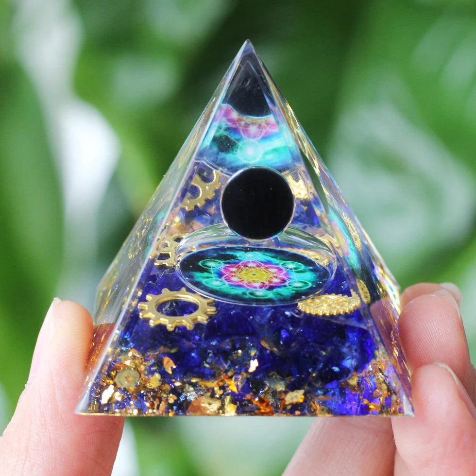 Amethyst Orgone Pyramid: Energy & Healing