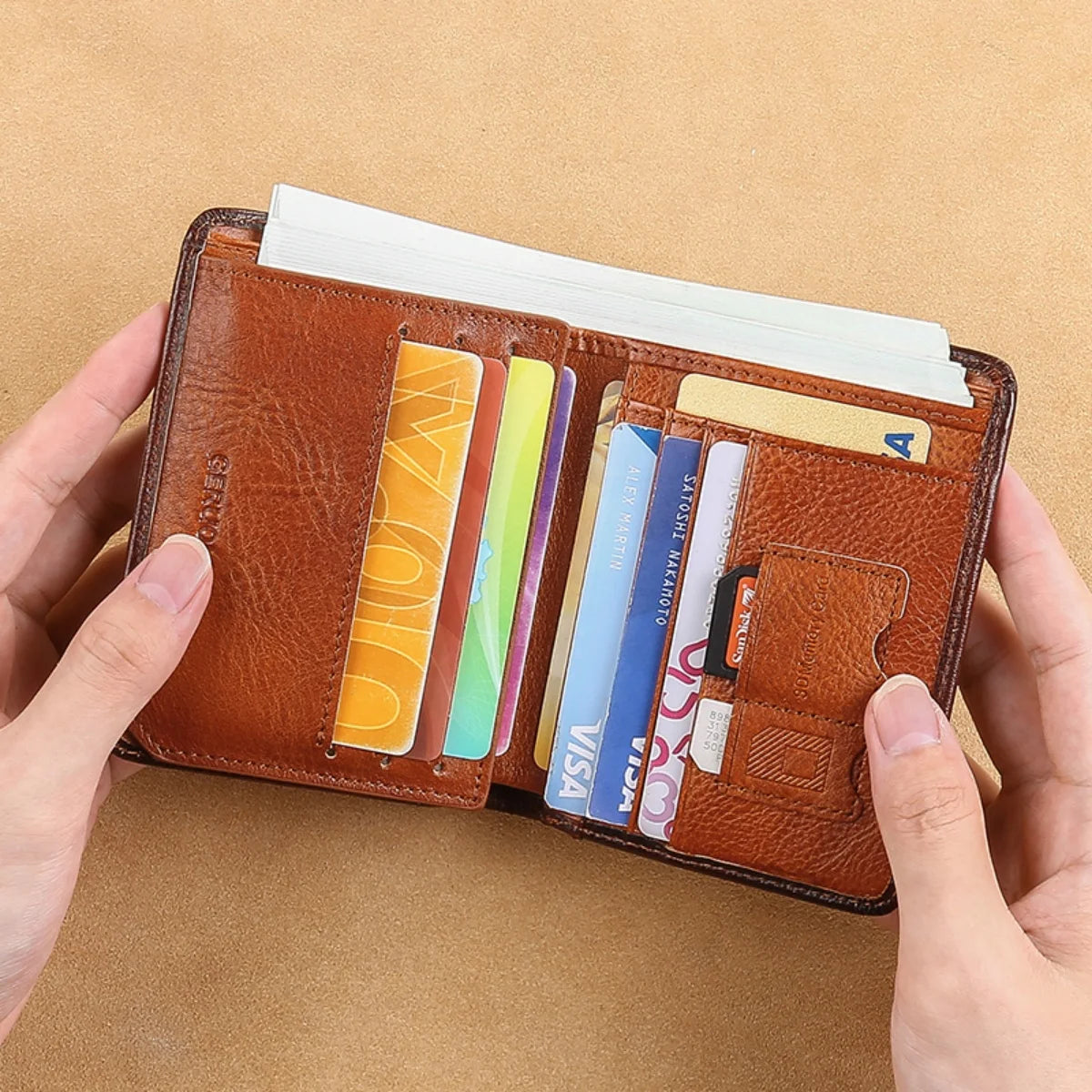 Men's Genuine Leather RFID Bifold Wallet