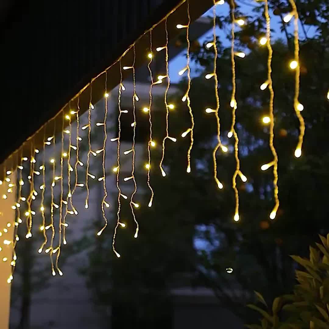 The PLB Solar Cascade Icicle String Lights (162/96 LED)