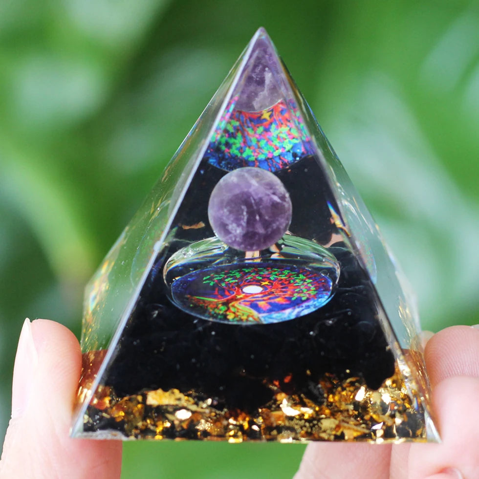 Amethyst Orgone Pyramid: Energy & Healing