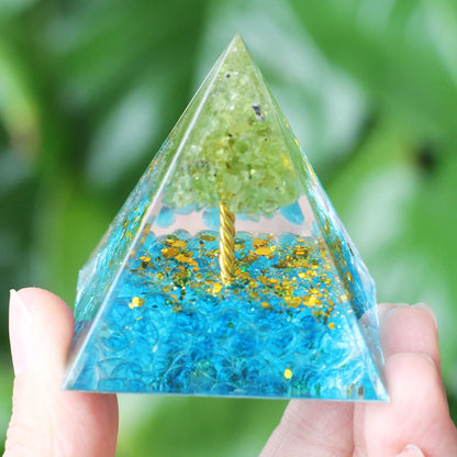 Amethyst Orgone Pyramid: Energy & Healing