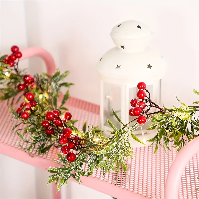 The PLB Winter Berry Ambient Garland (198cm)